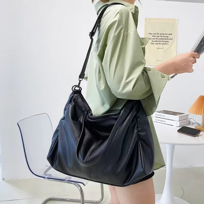 LUCY™ | LARGE BLACK SHOULDER BAG WITH SOFT LEATHER CROSSBODY DESIGN